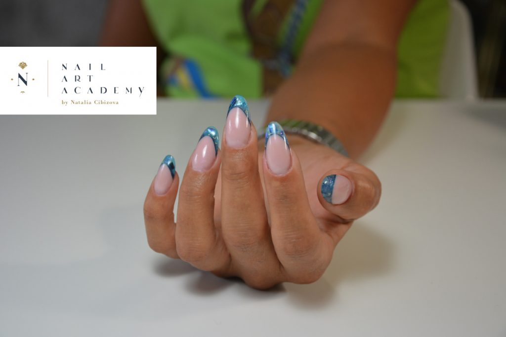 CORSI MANICURE RUSSA LUGLIO 2021 PARMA: DRY MANICURE, RICOSTRUZIONE IN GEL E ART FRENCH Promo Online | Nail Art Academy di Natalia Cibizova