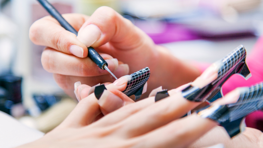 CORSO ART FRENCH PER ONICOTECNICA Gennaio 2024 a Parma: il Programma | Nail Art Academy di Natalia Cibizova